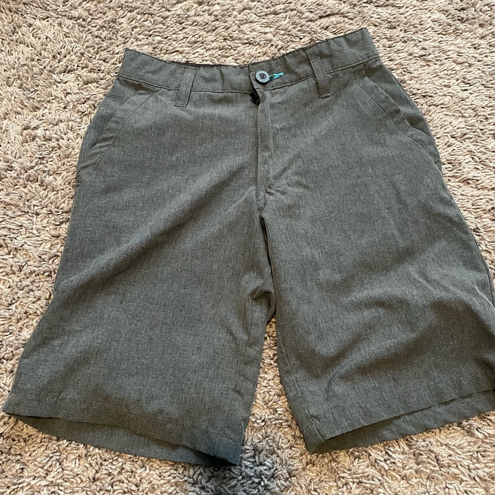 Boys burnside Heather gray shorts size 8 (22)